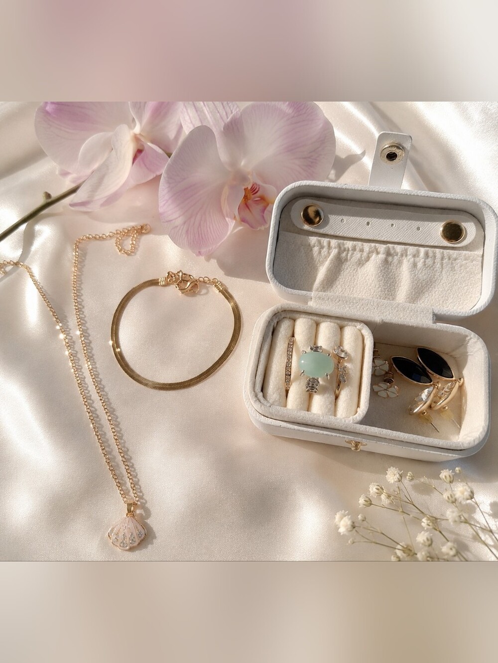 Curated Soft Girl Jewelry Box | Gold And Silve Gift Set | Coquette Jewelry Bund